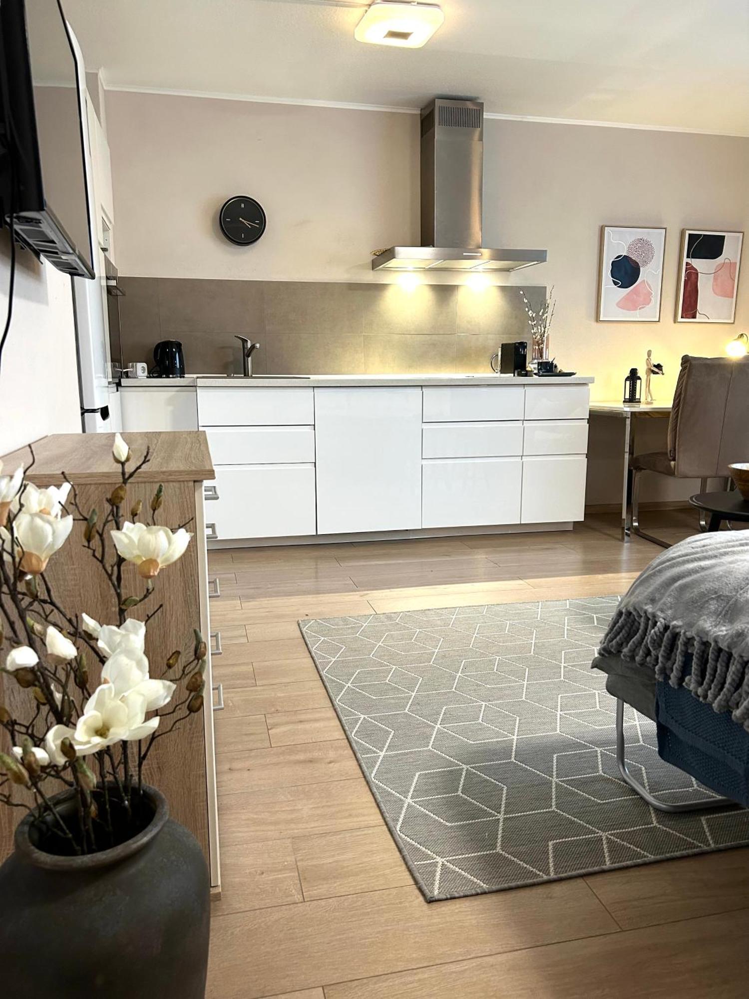 Zentrale Lage - Ideal Fuer Arbeit & Erholung Graben-Neudorf Kültér fotó